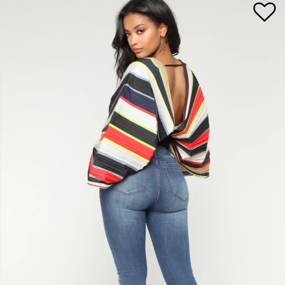 SOLD ON EBAY NWT Fashion Nova Kimono Sleeve Crop - Picture 2 of 8